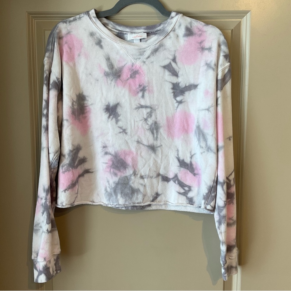 Colsie Cropped Tye-Dye Sweatshirt